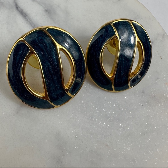 Vintage Earrings - Picture 1 of 5